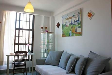 One-Bedroom Apartment Dreams