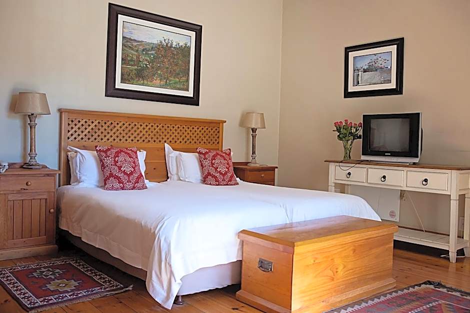 Oak Tree Lodge