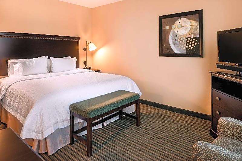 Hampton Inn & Suites National Harbor/Alexandria Area