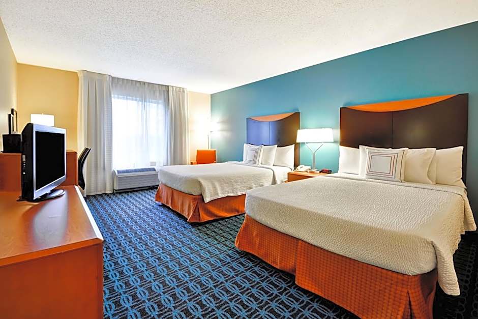 Fairfield Inn & Suites by Marriott Dallas Medical/Market Center