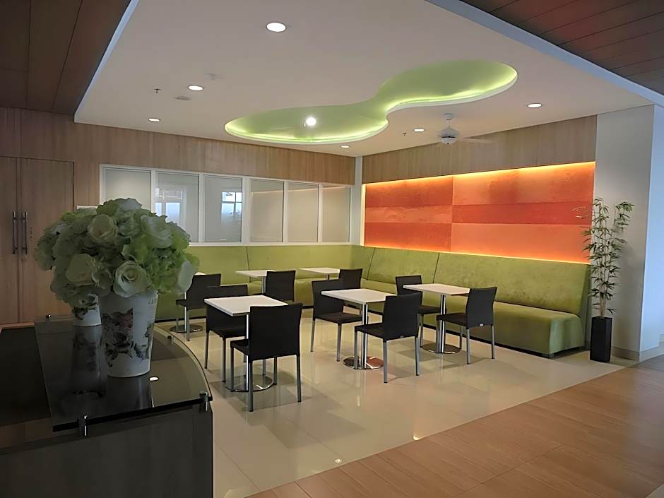 Izi Hotel