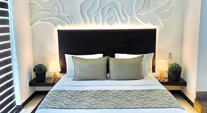 8Plus Motels