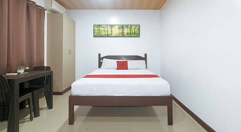 RedDoorz RJs Bldg near Lyceum Gen Trias Cavite