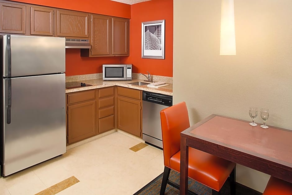 Residence Inn by Marriott Detroit Livonia