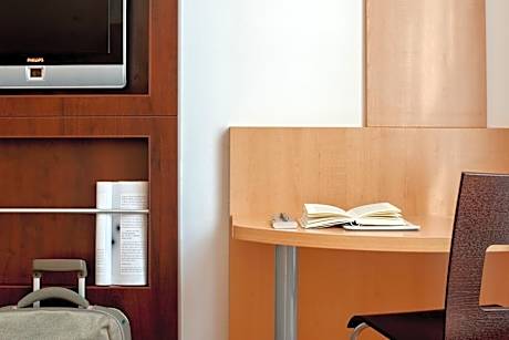 Ibis Barcelona Santa Coloma