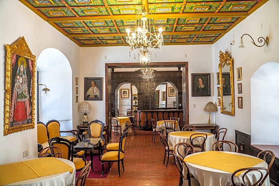 El Hotel de Su Merced