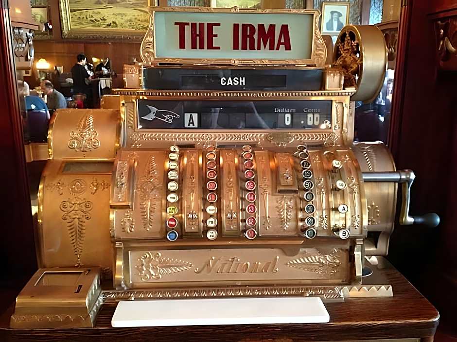 Irma Hotel