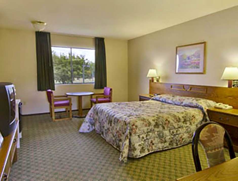 Travelodge by Wyndham Turlock