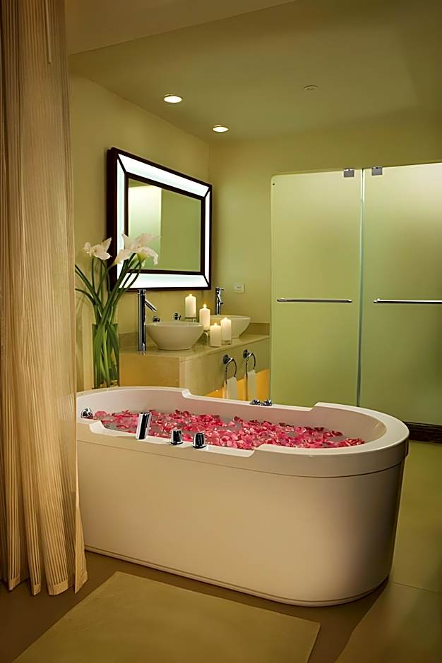 Secrets St. James Montego Bay - All Inclusive - Adults only