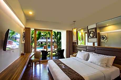 Deluxe with Balcony (1 Double or 2 Single Bed)