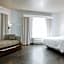 Holiday Inn Omaha Downtown Waterpark By IHG