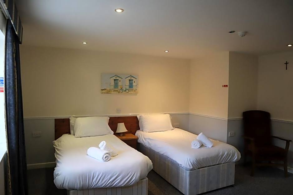 Elmham House - Pilgrim Hotel