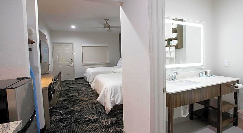 House Hotel