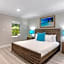 Drift Hotel