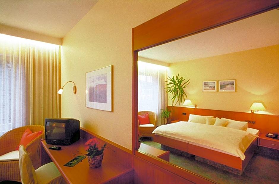 Zdjęcie 1 z 3 — Single Room