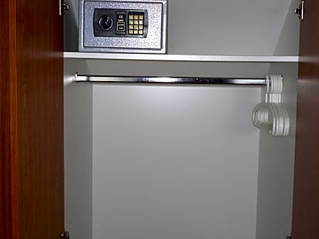 Double Room with Private External Bathroom