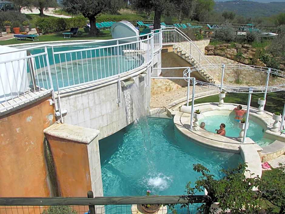 Hotel Saturno Fonte Pura