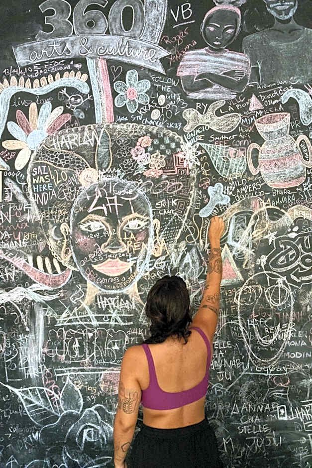 360 Hostel Barcelona Arts&Culture