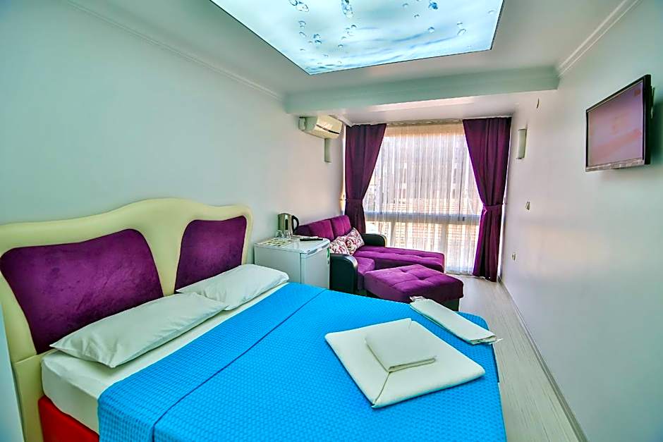 Ay Işığı Pansiyon