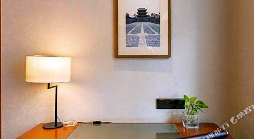 Yitel Collection Shenyang Imperial Palace Zhongjie Metro Station