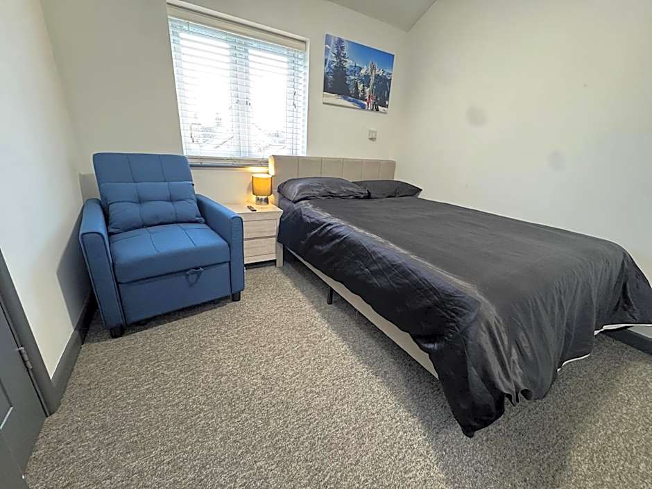 Gate Lodge - Private En-suite rooms, Kings Lynn, central location