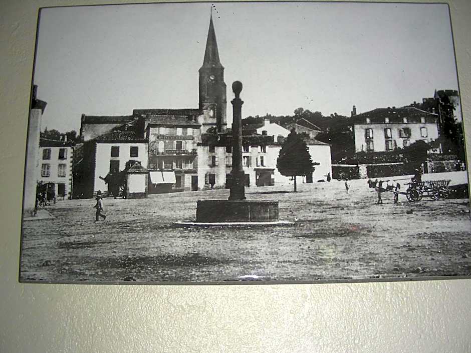 Logis Hotel restaurant de la Poste