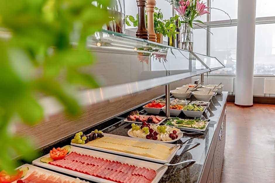 Garner Berlin - Spandau By IHG