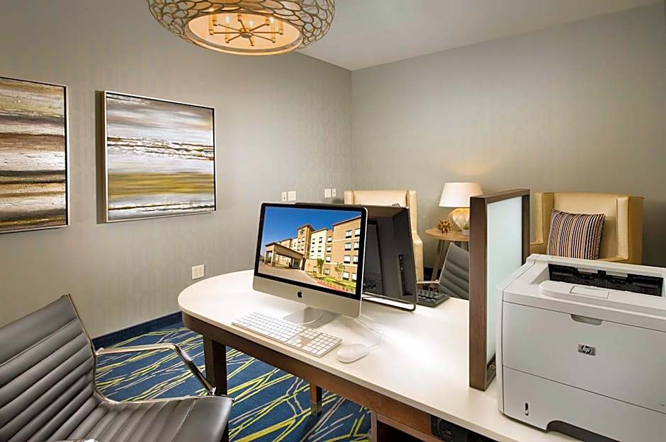 Homewood Suites By Hilton Midland