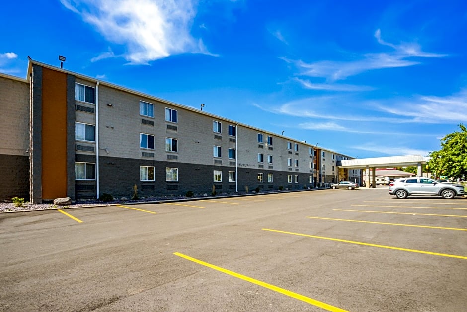 AmericInn by Wyndham Madison WI
