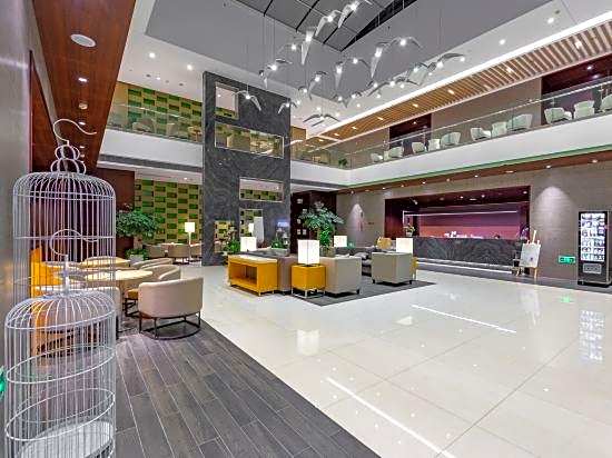 Haiyue Huantu Hotel (Zhongqi Store)