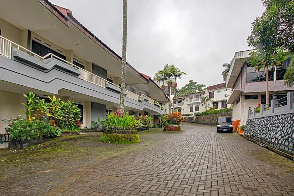 OYO Life 90071 Paralayang View