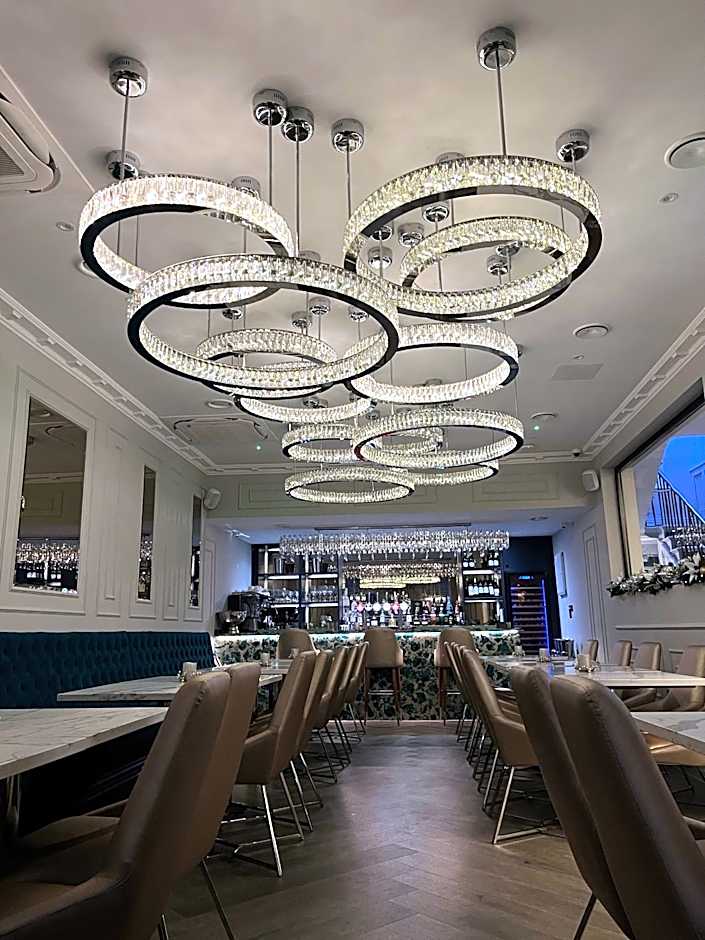 Philharmonic Hotel