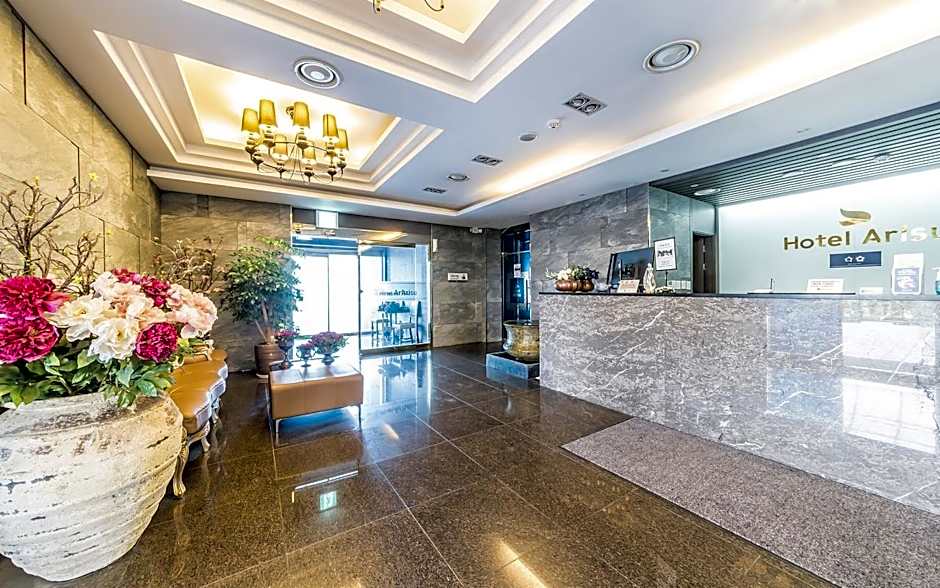 Brown Dot Gimpo Janggi Station Branch