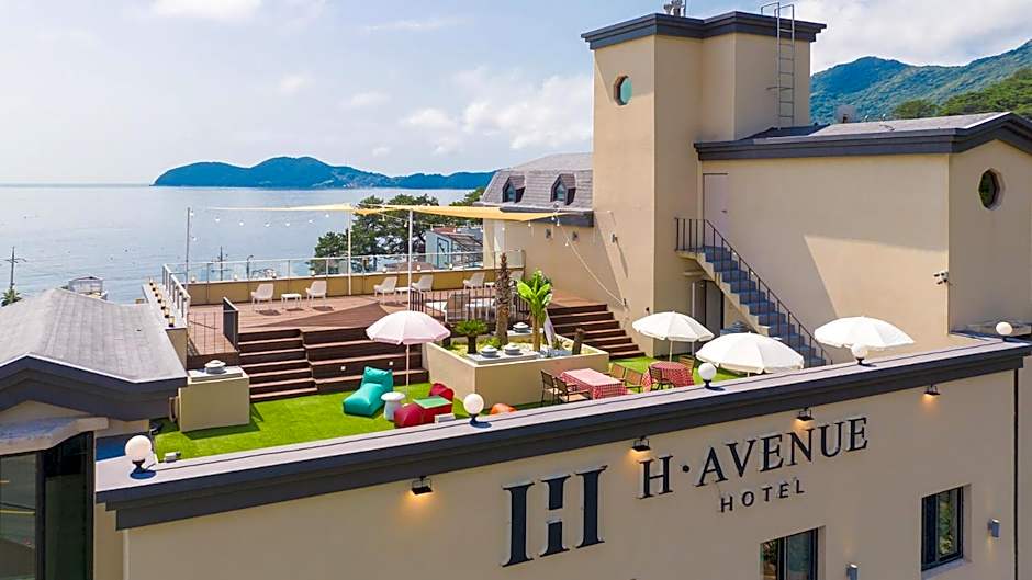 Geoje Mongdol Beach H Avenue Hotel