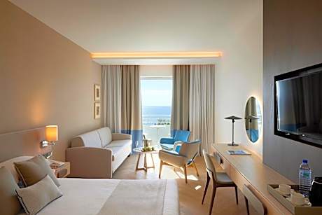 Premium Pool and Seaview Room (16+ years old)