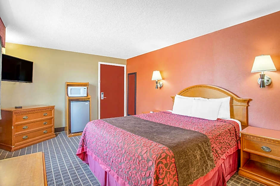 Days Inn by Wyndham Elko