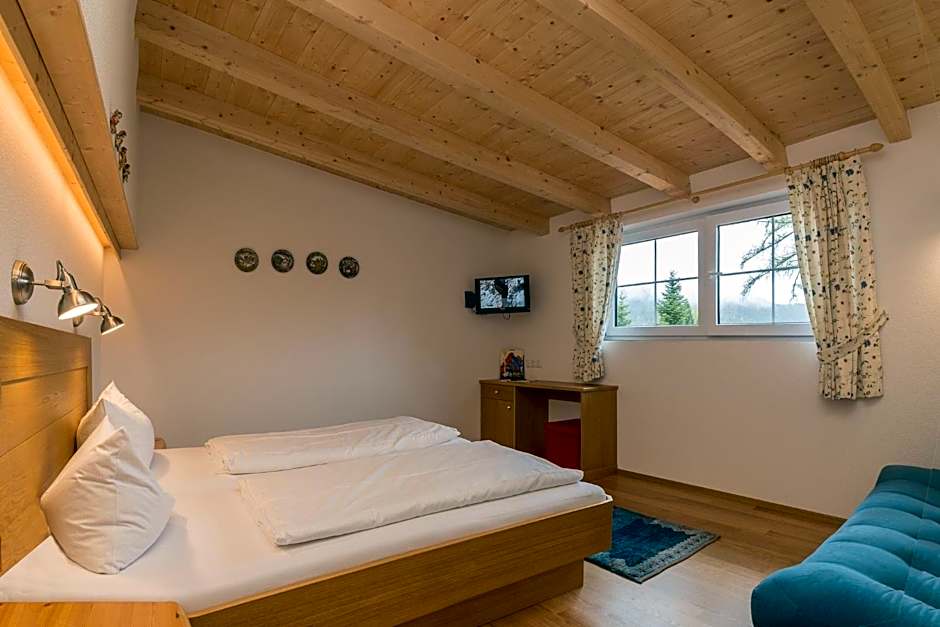 Landhaus Charlotte am Geigenbuehel -Apartments