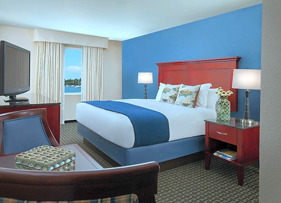 Bristol Harbor Inn