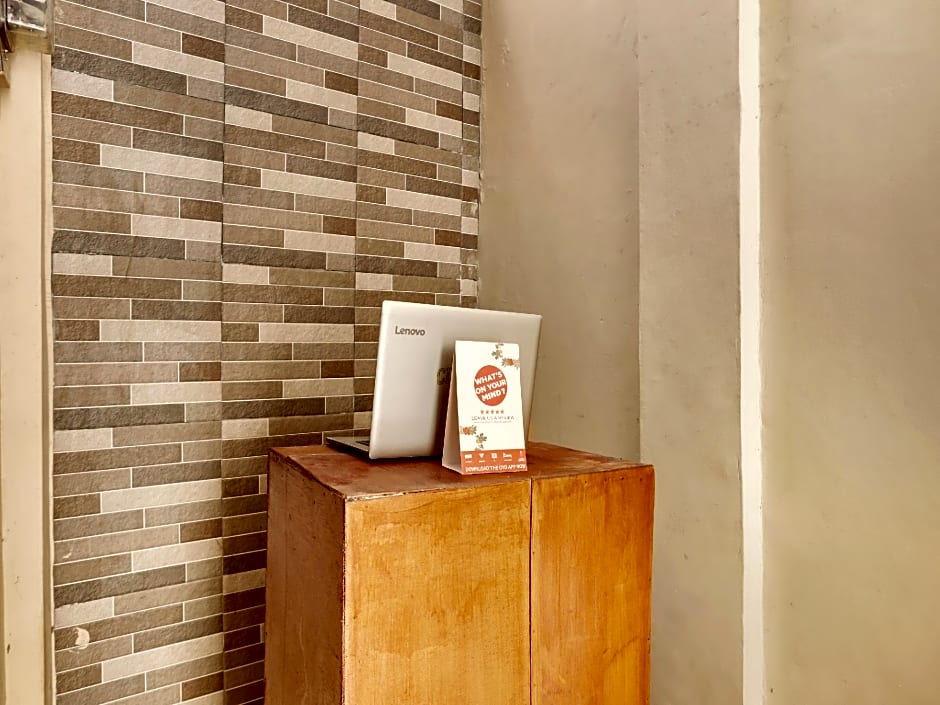 OYO 90908 Handika Jaya Mm