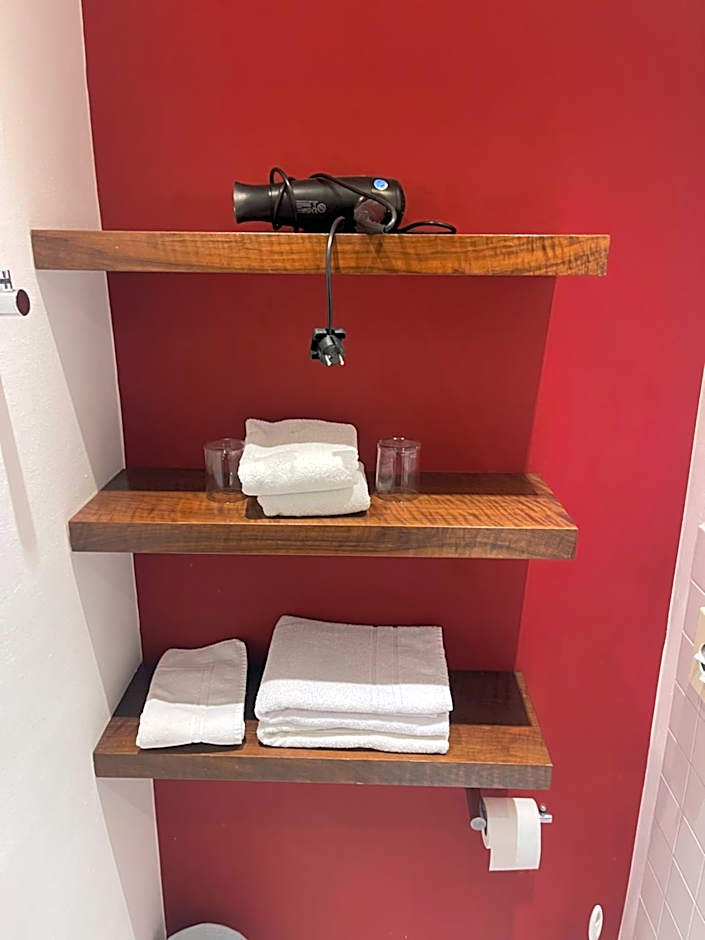 WHLIVING - Apartments & Studios in Konstanz