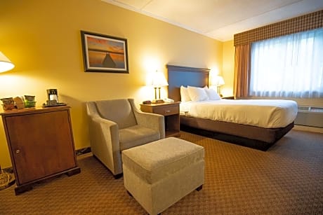 Room with Roll in Shower- 1 Double Bed