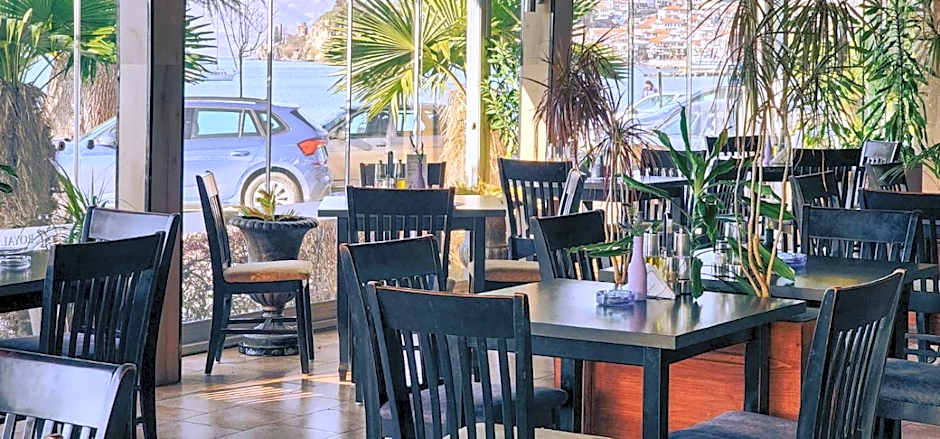 Royal View Hotel and SPA