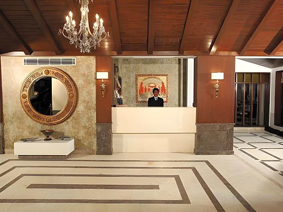 Renest River Country Resort Manali