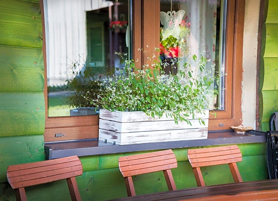 Domki i Apartamenty Rogate Anioły