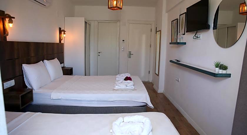Smyrna Hotel