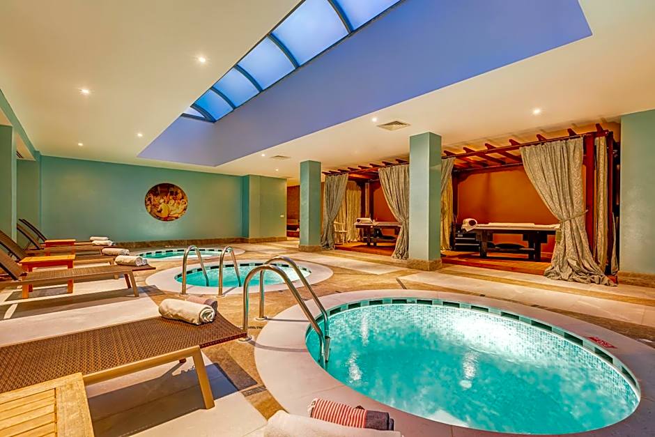 Antmare Hotel
