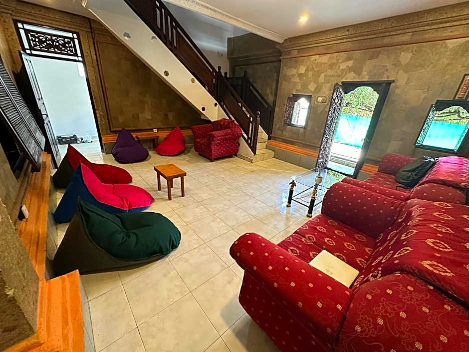 Rodin Bali Hostel