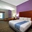 La Quinta Inn & Suites by Wyndham Tupelo