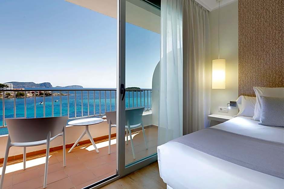 Photo 1 of 5 of Superior, Sea View
