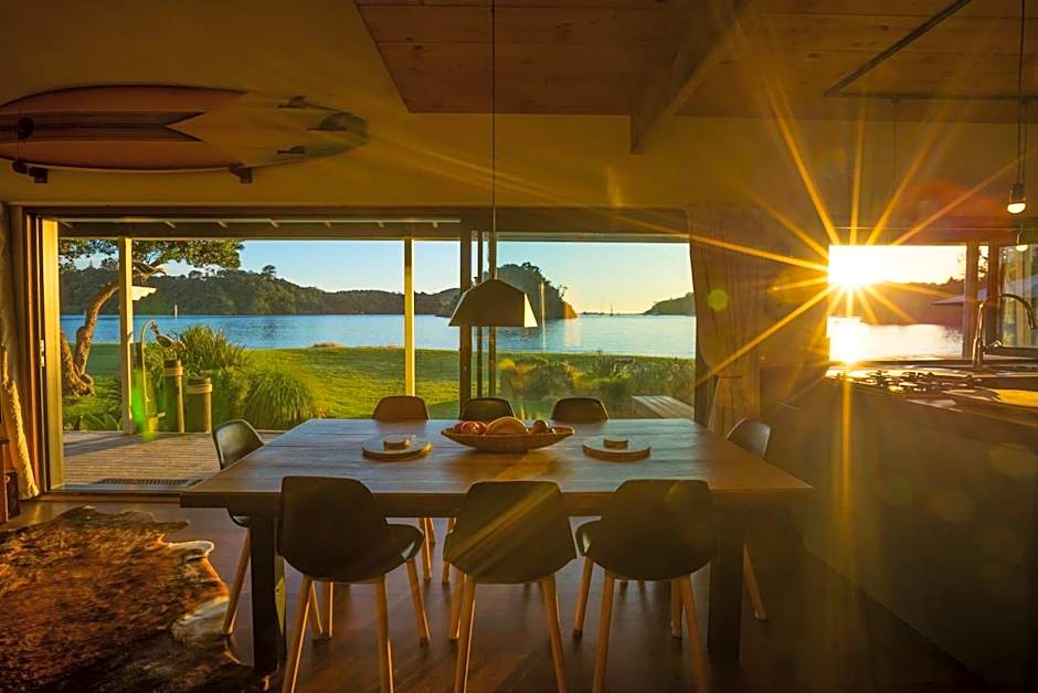 Absolute Beach front-Tutukaka Harbour